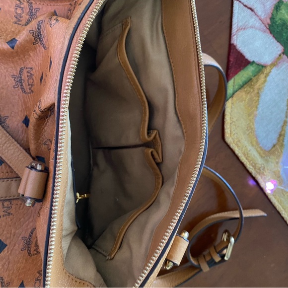 MCM Vintage Cognac Visetos Boston Bag in EUC with shoulder strap $250 - Picture 9 of 12